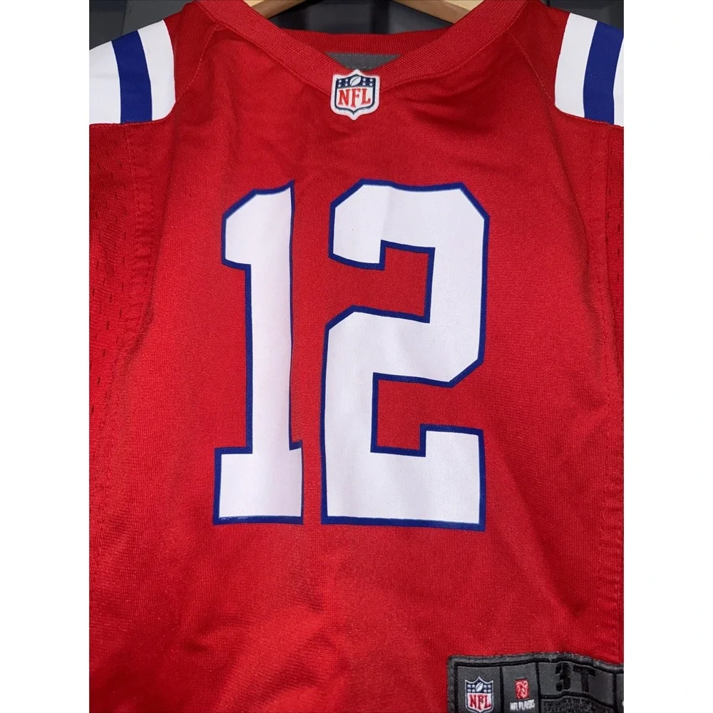 NFL Jersey 3T -Red Tom Brady 12 Patriots Football Fan Gear New England Sport
